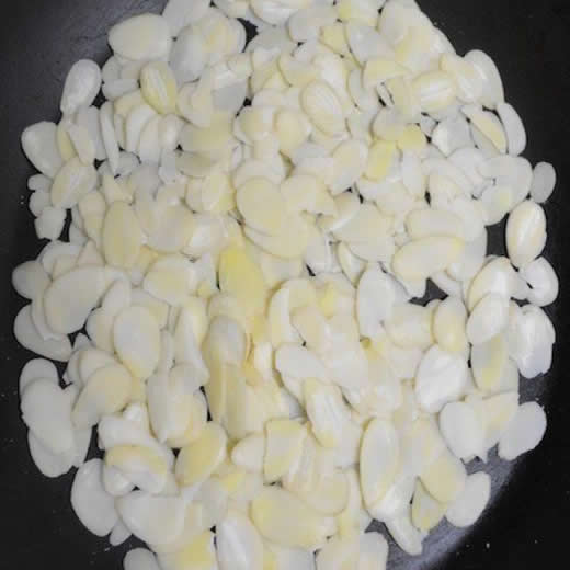【西微雅】分享饞人的扁桃仁片小零食制作方法(圖2) 【西微雅】分享饞人的扁桃仁片小零食制作方法(圖2)