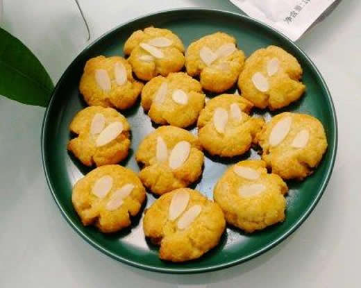 扁桃仁片小小酥，好吃到停不下來